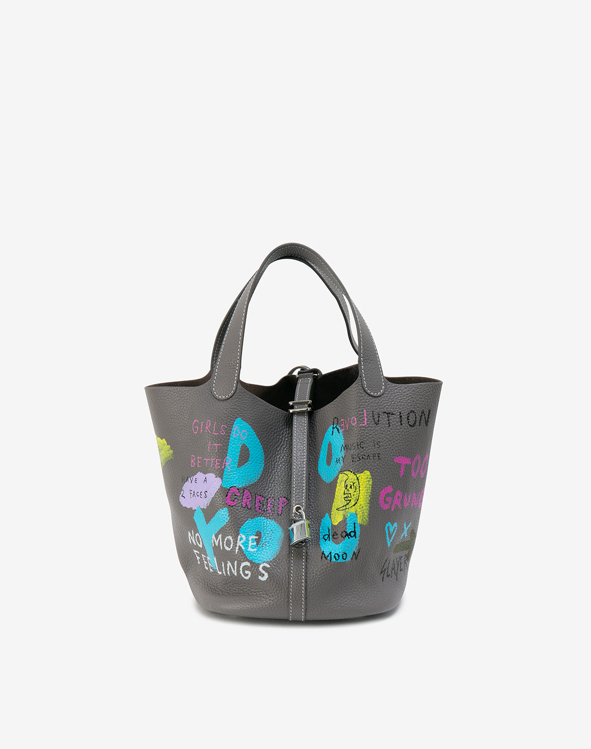 Cube Bag / size L / Gray – guernika official online shop