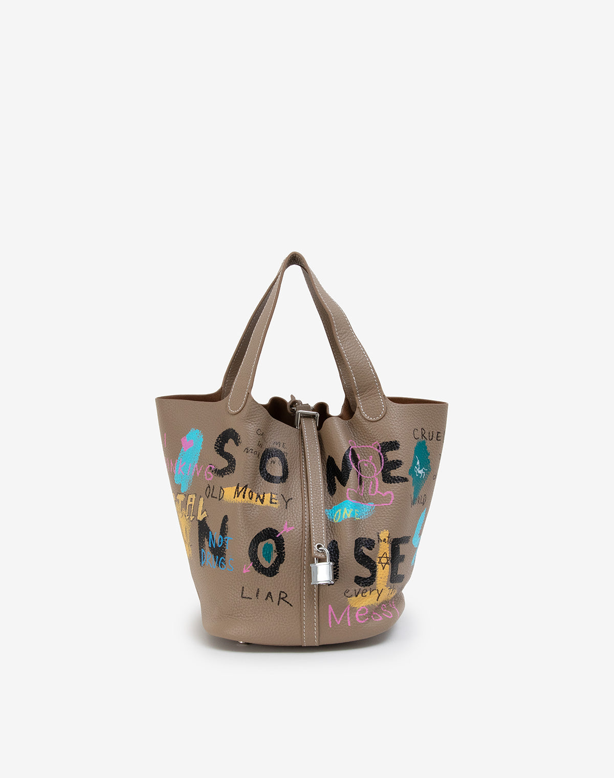 Cube Bag / size L / Beige – guernika official online shop