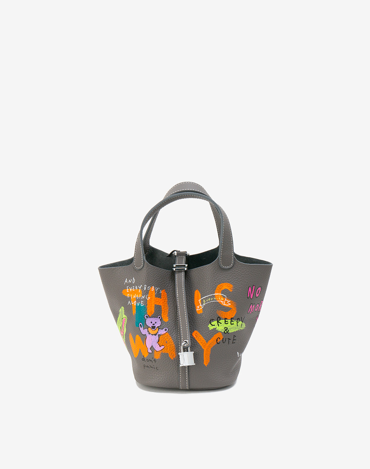 Cube Bag / size S / Gray – guernika official online shop
