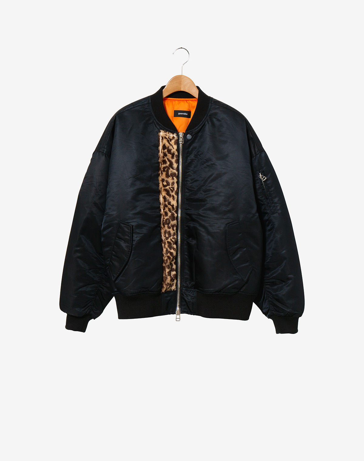 MA-1 leopard / Black – guernika official online shop