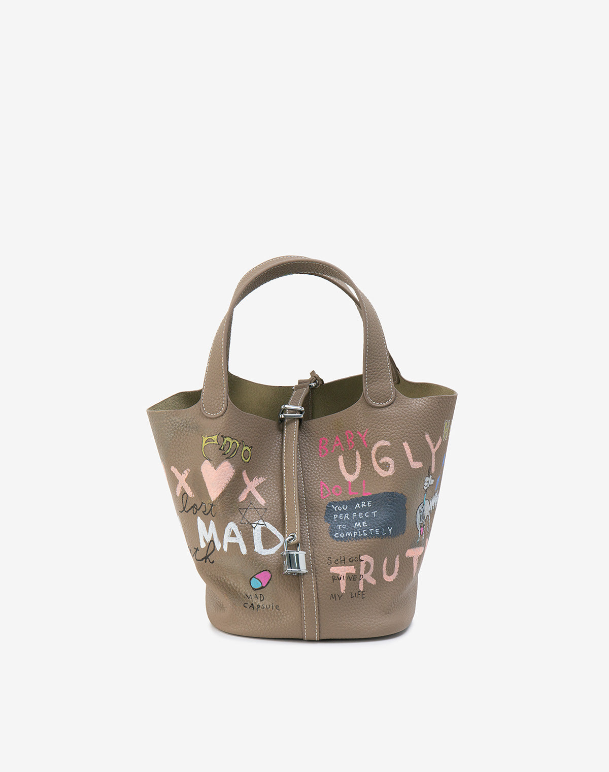 アトリエGGキューブバッグ2024 2024年秋冬、ブリティッシュメイド別注の「ザッチェルズ」が揃い