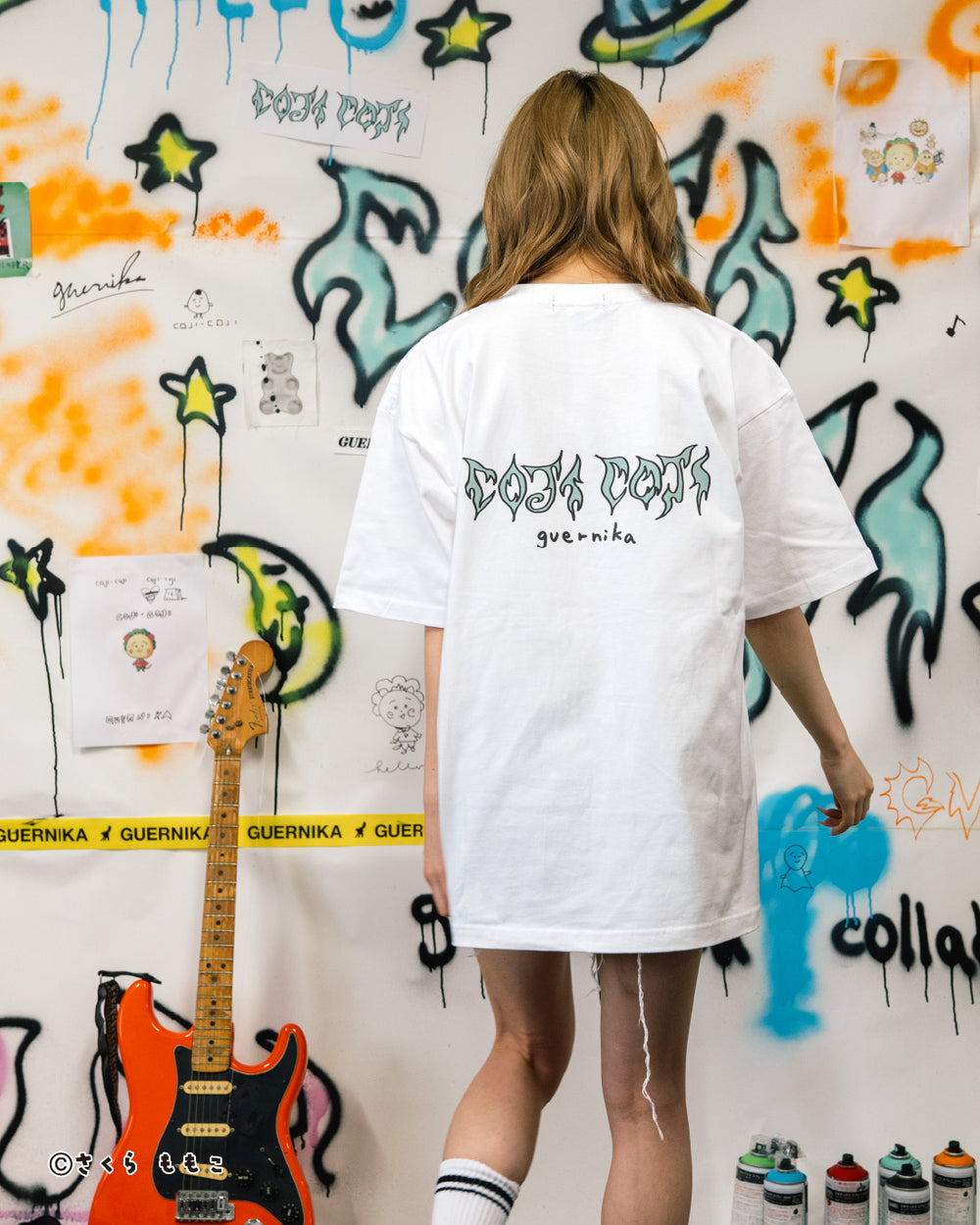 【新品タグ付き】guernika コジコジ コラボ Tシャツ ラッピング付き guernika×コジコジ】Drooping COJI-COJI Thumb Doll Spray T-shirt