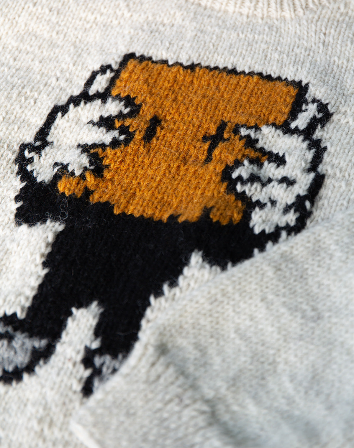 Anonymouse Knit sweater / White – guernika official online shop