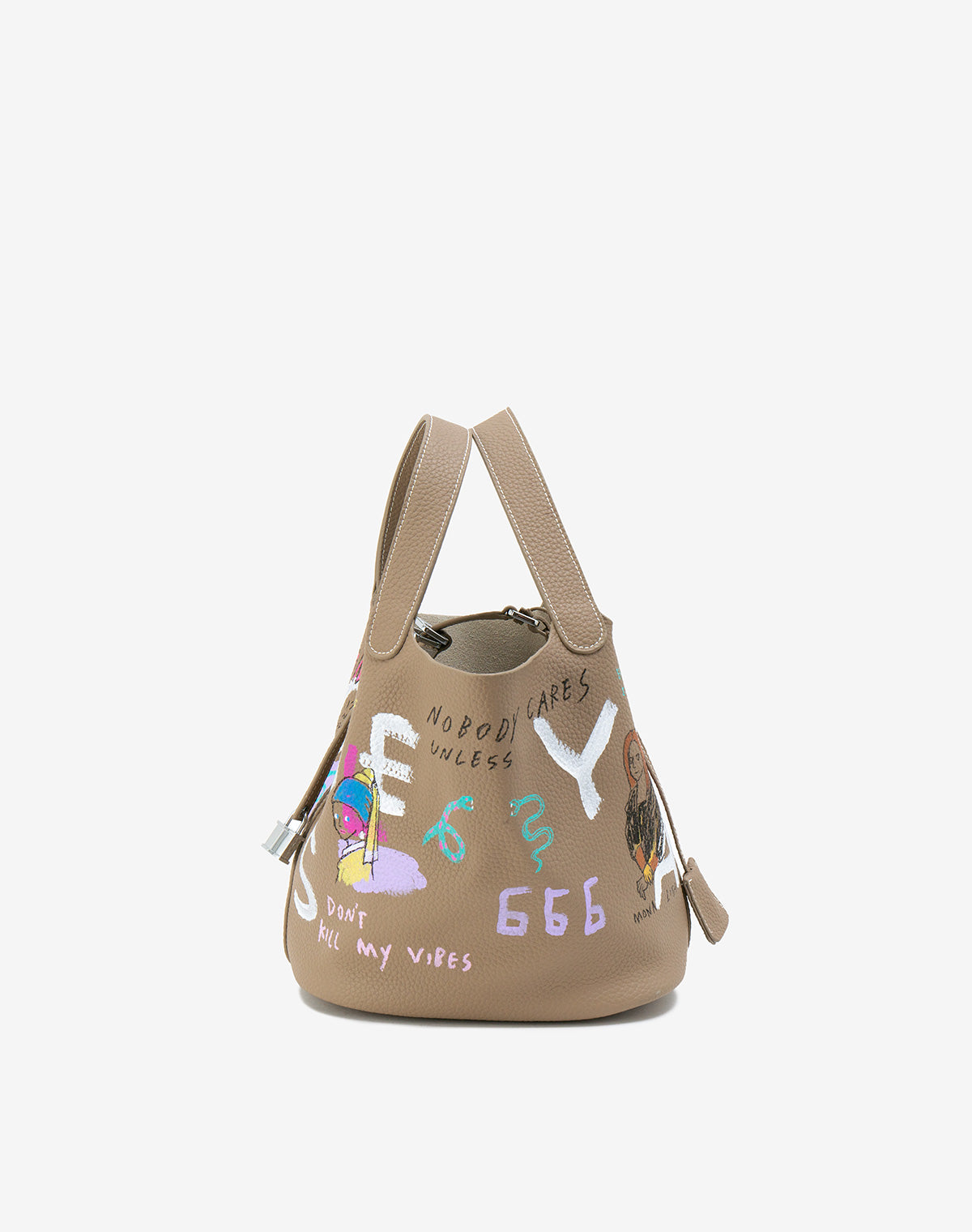 Cube Bag / size L / Beige – guernika official online shop