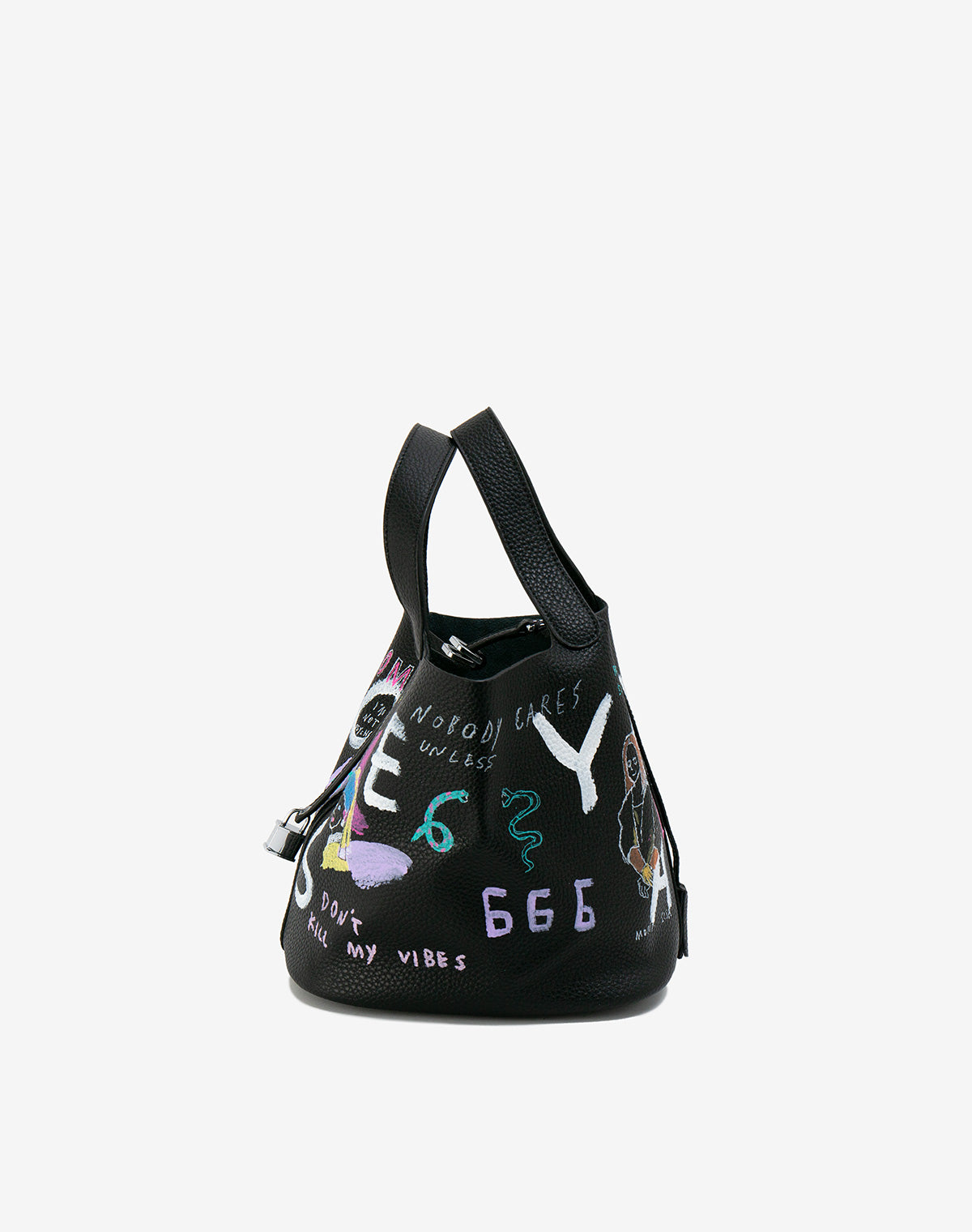 Cube Bag / size L / Black – guernika official online shop