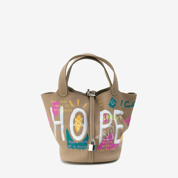 Cube Bag / size L / Beige – guernika official online shop