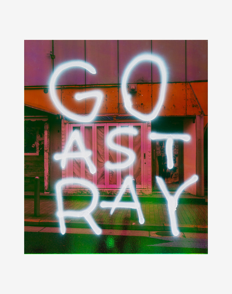 Graffiti Spray T shirt / Go Astray